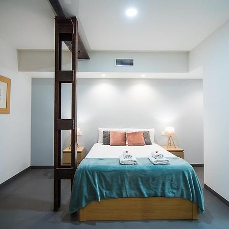 Tourist House Odonell Apartman Sevilla Kültér fotó