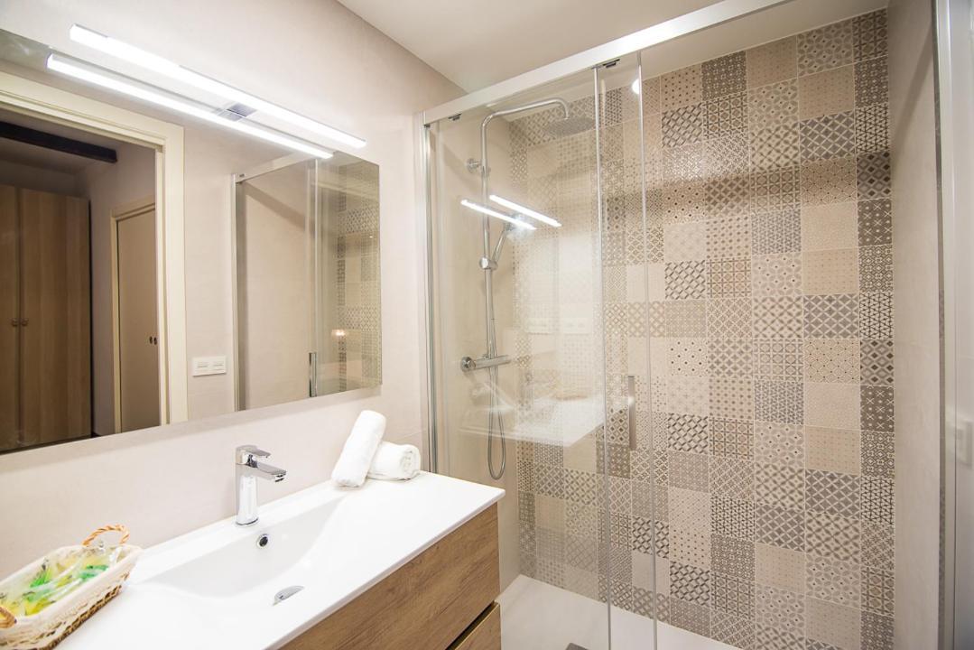 Tourist House Odonell Apartman Sevilla Kültér fotó